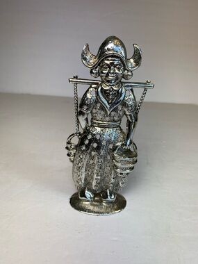 vintage Torino silver-tone milkmaid earring stand, Dutch Girl
